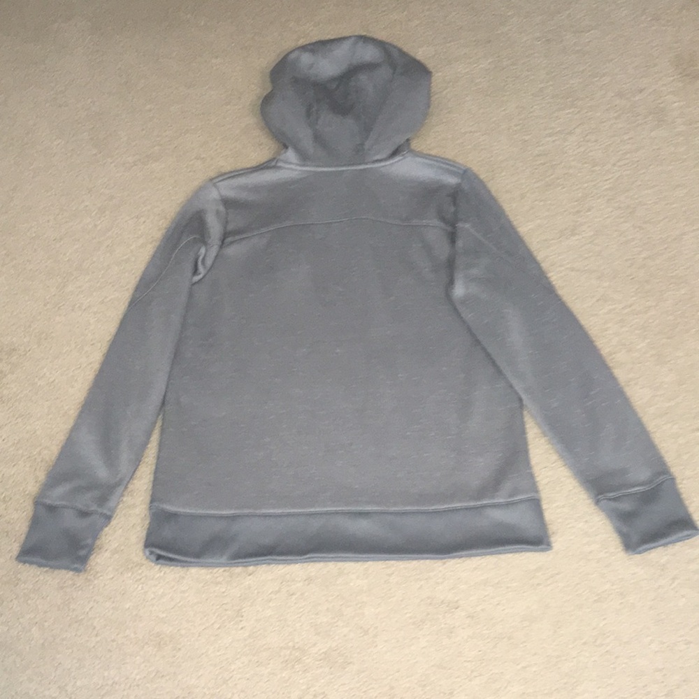 Under Armour-NWT-Lady’s Hoodie-Size Small - Picture 4 of 9